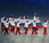 Российским паралимпийцам вернули флаг и гимн страны 