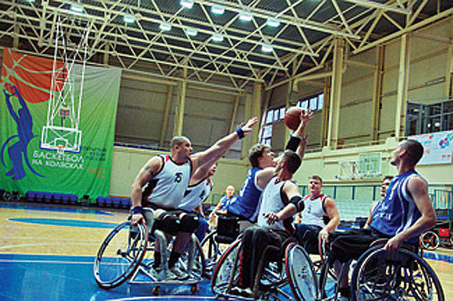 В Казани прошел третий открытый кубок России по баскетболу на колясках. 
