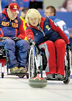 Светлана Слесаренко,  член российской сборной  по керлингу на колясках