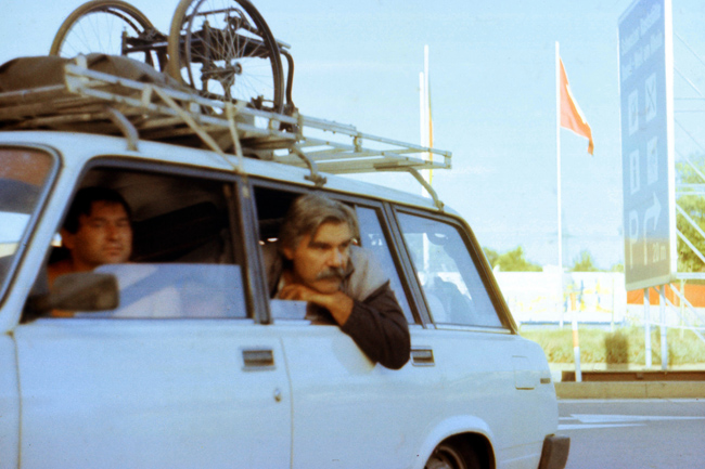 Сергей Иванов и Лев Индолев на германо-швейцарской границе, где Штирлиц вывозил радистку Кэт