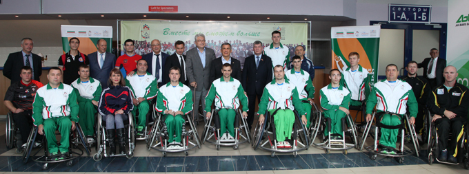Организаторы турнира, команда «Крылья Барса» и президент Республики Татарстан Рустам Минниханов