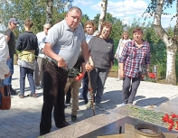 МЫ ЭТОЙ ПАМЯТИ ВЕРНЫ